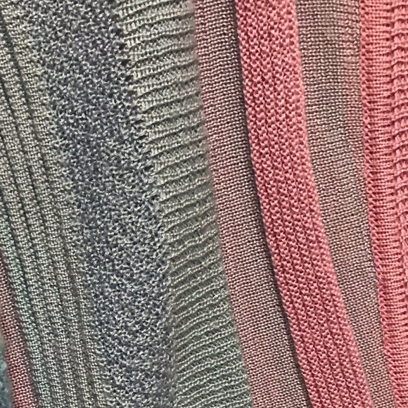 Tularosa Kinsley Sweater Size XS - Picture 7 of 7